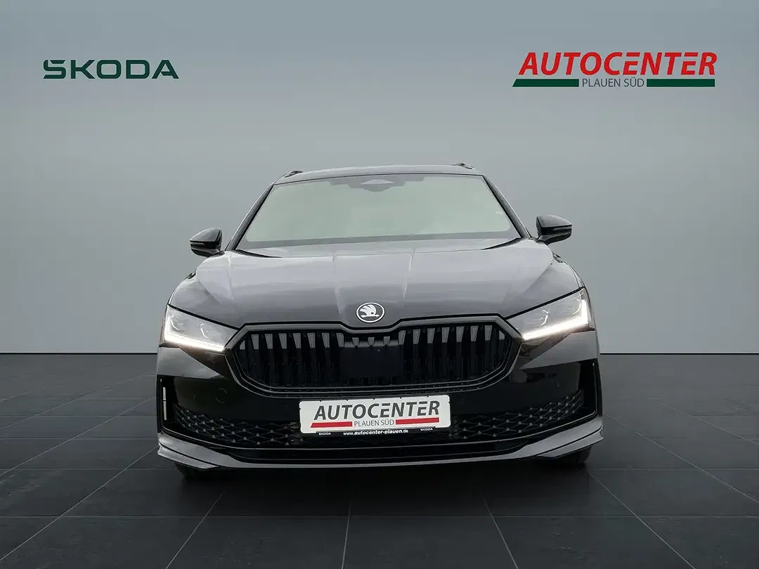 Skoda Superb - Thumbnail 3