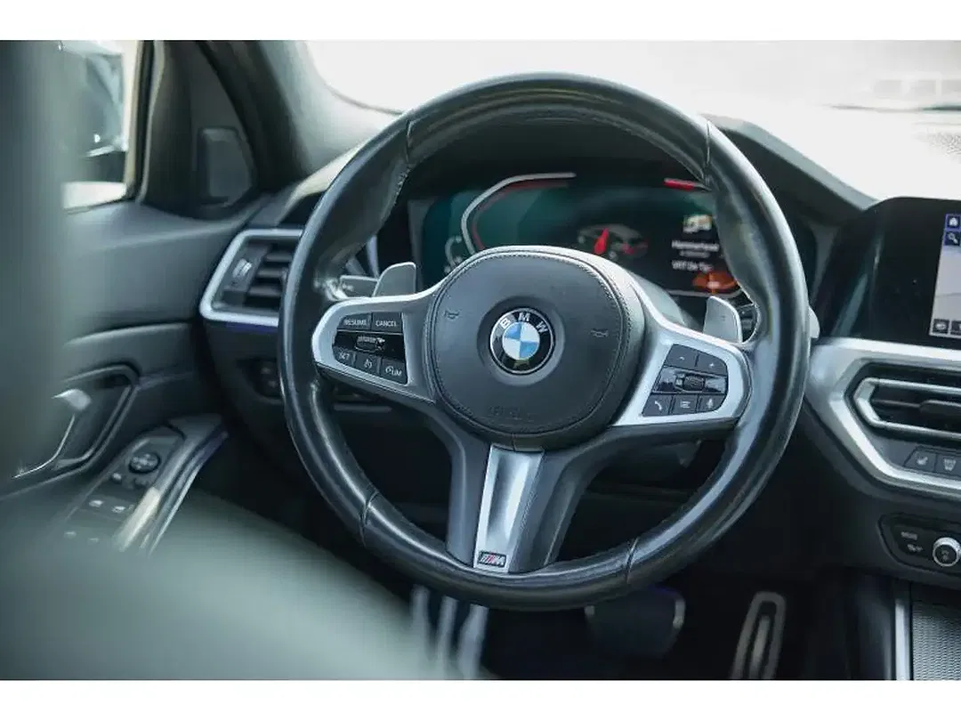 BMW 320 - Thumbnail 10
