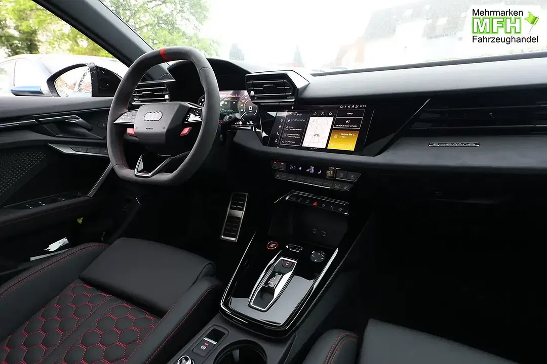 Audi RS3 - Thumbnail 8