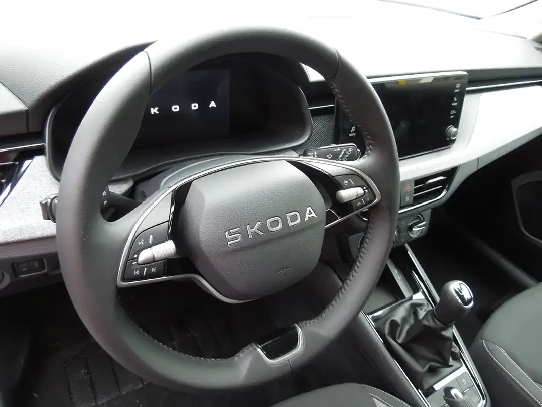 Skoda Kamiq - Thumbnail 6
