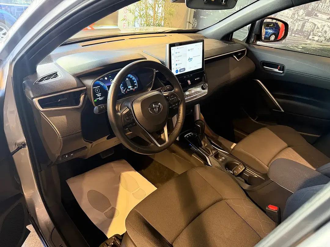 Toyota Corolla Cross - Thumbnail 11