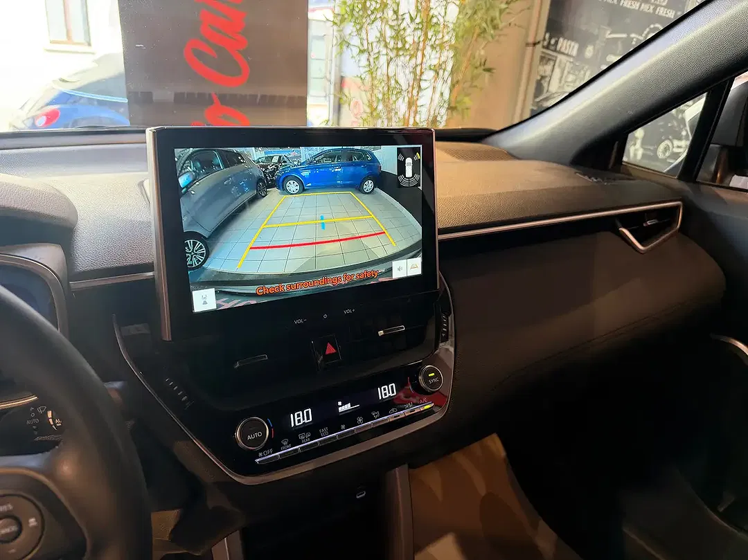 Toyota Corolla Cross - Thumbnail 15