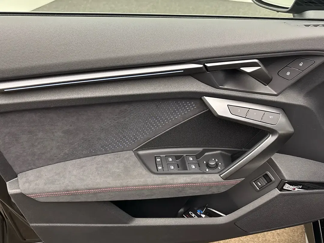 Audi RS3 - Thumbnail 12