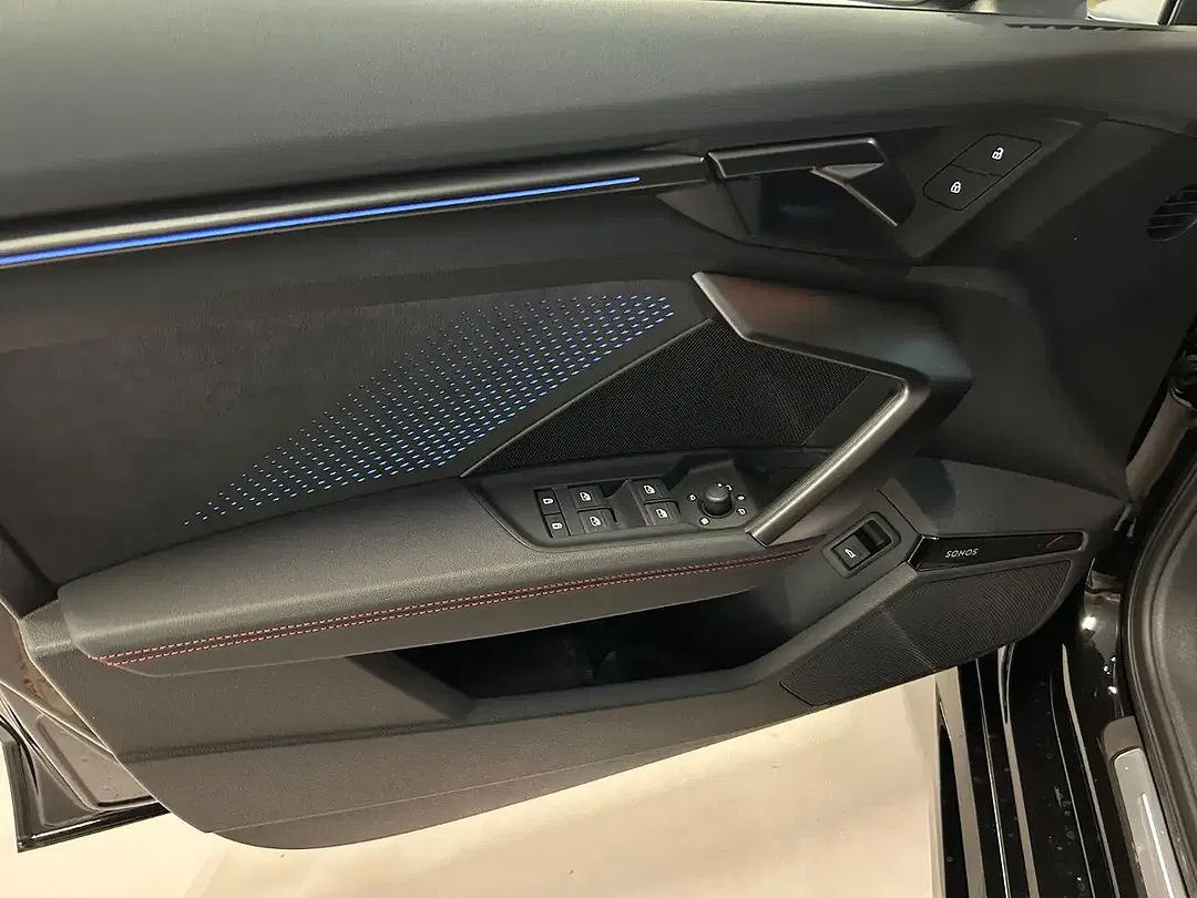 Audi RS3 - Thumbnail 10
