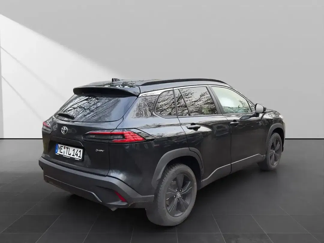Toyota Corolla Cross - Thumbnail 4