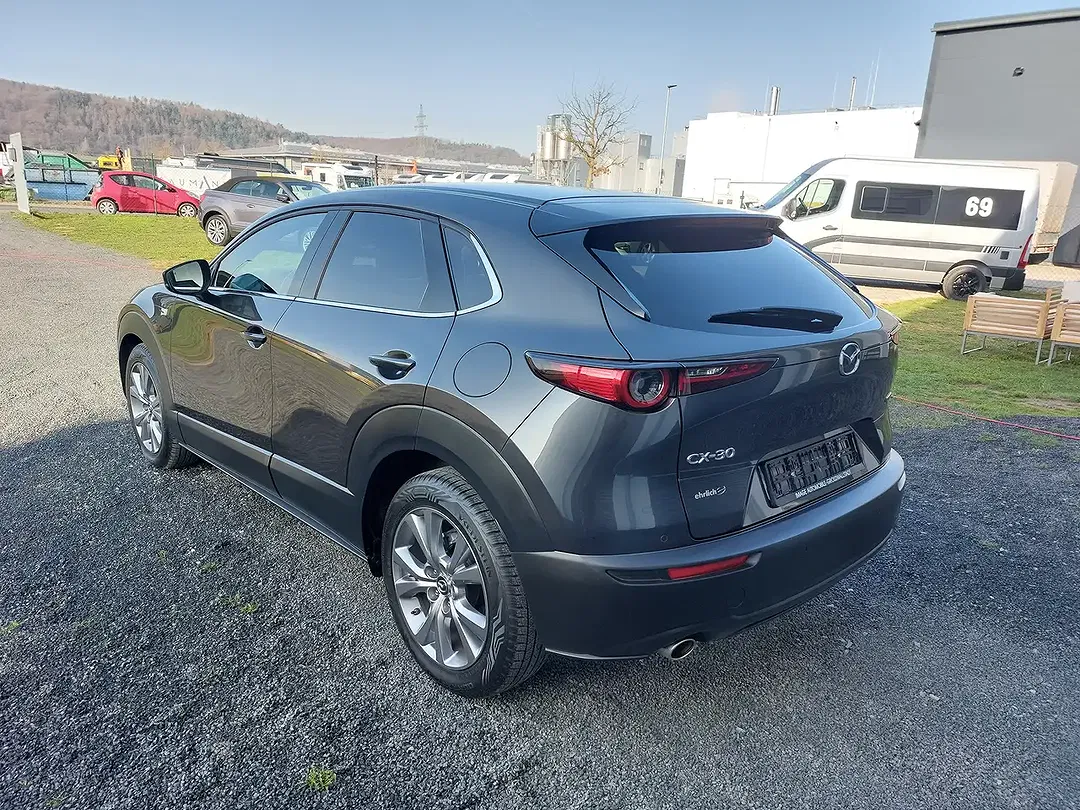 Mazda CX-30 - Thumbnail 2