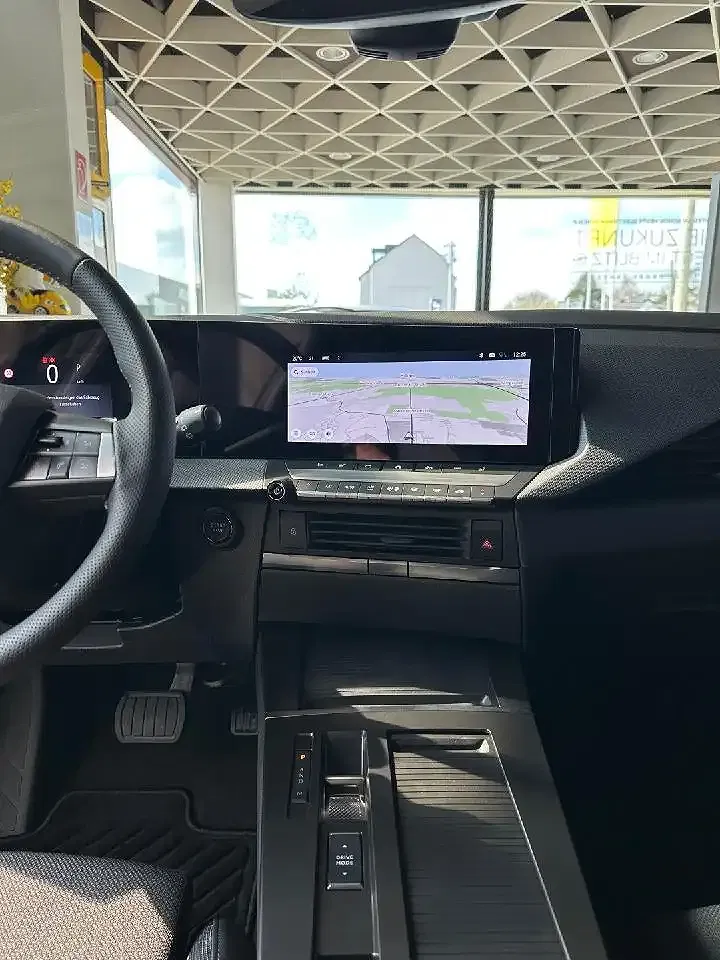 Opel Astra - Thumbnail 5