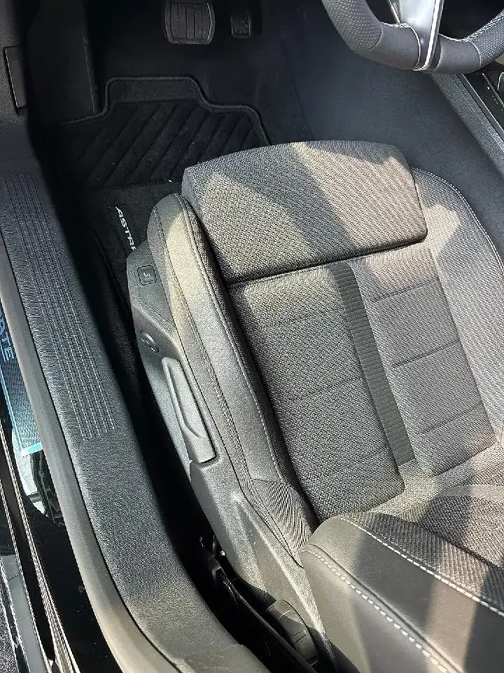 Opel Astra - Thumbnail 8