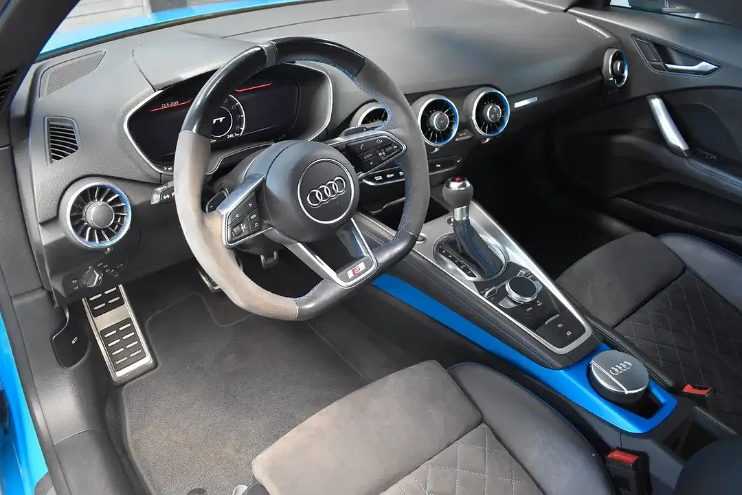 Audi TT - Thumbnail 2