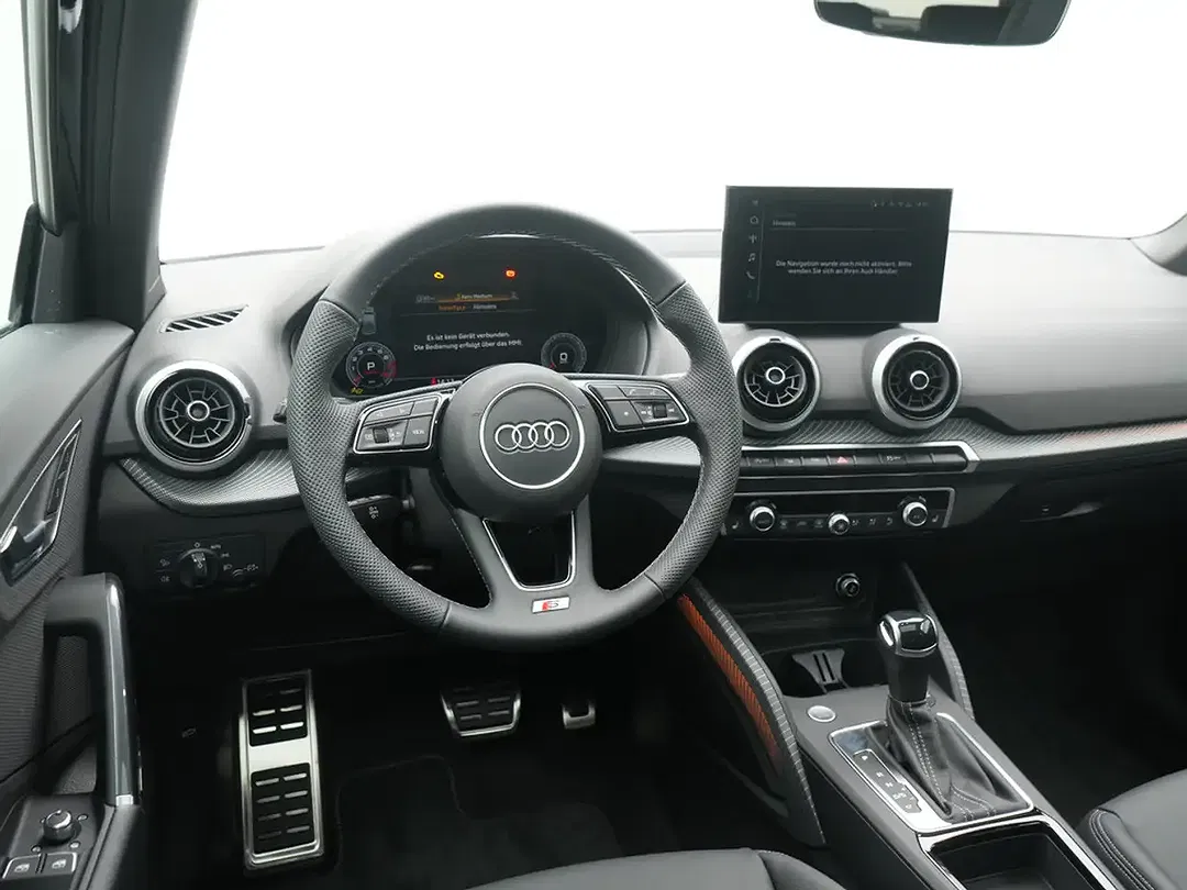 Audi Q2 - Thumbnail 6