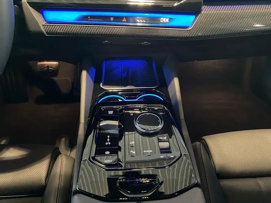 BMW 540 - Thumbnail 11