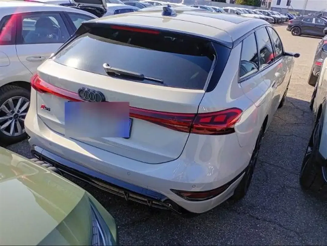 Audi S6 e-tron - Thumbnail 6