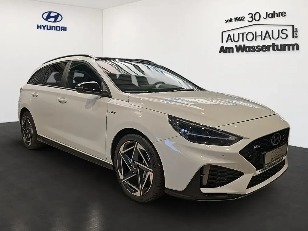 Hyundai i30 - Thumbnail 2