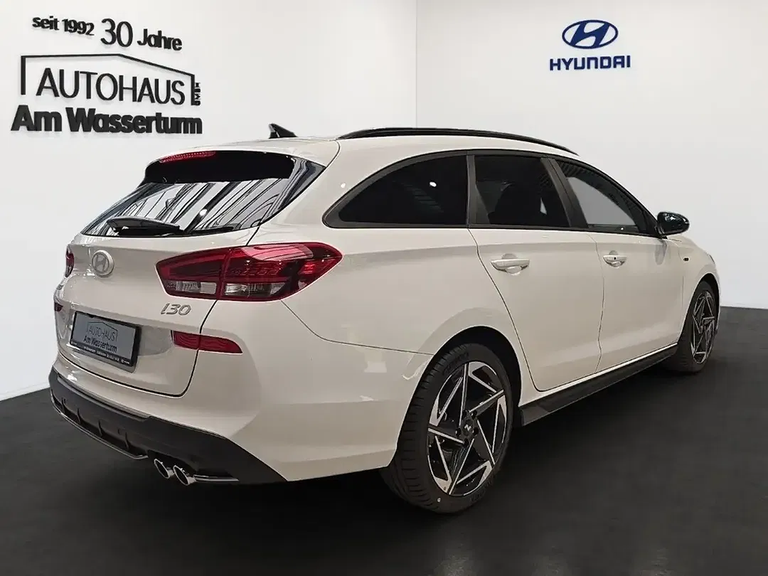 Hyundai i30 - Thumbnail 3