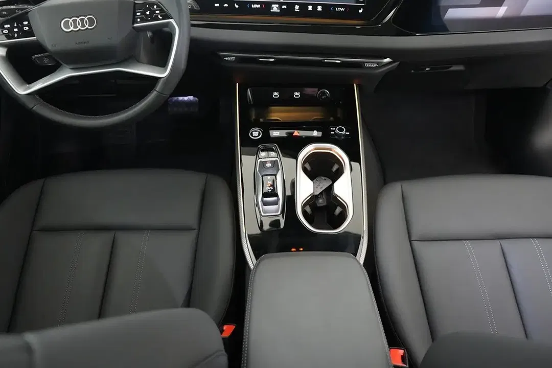 Audi A6 - Thumbnail 14
