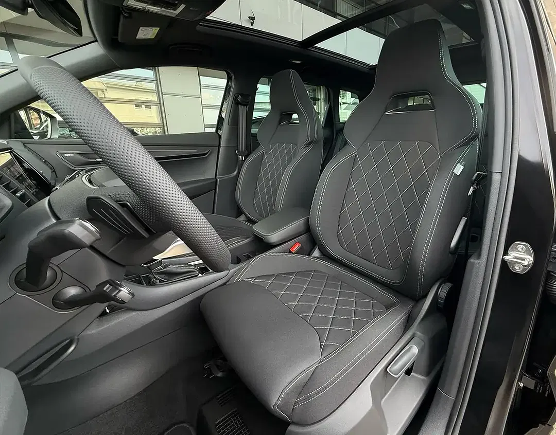 Skoda Karoq - Thumbnail 7