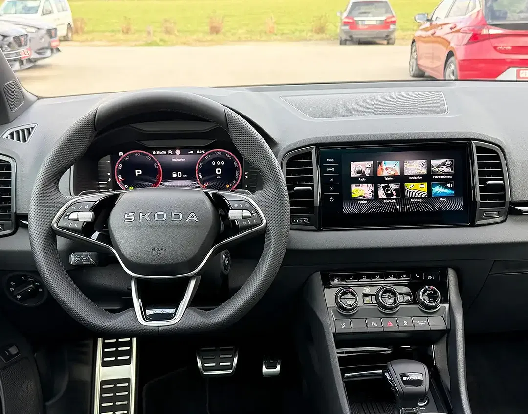Skoda Karoq - Thumbnail 11