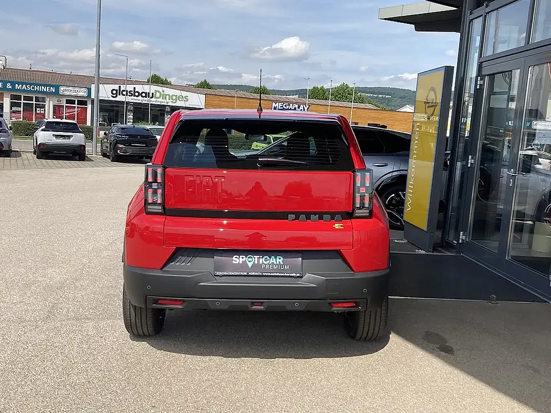 Fiat Grande Panda - Thumbnail 8