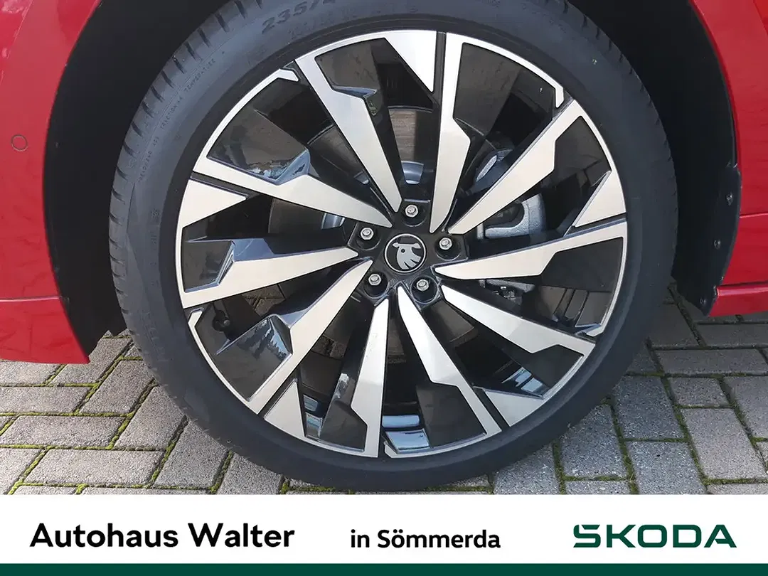 Skoda Enyaq - Thumbnail 15