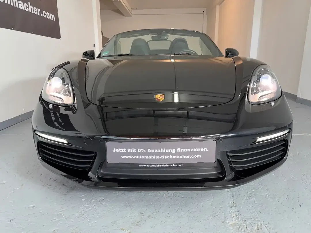 Porsche Boxster - Thumbnail 10