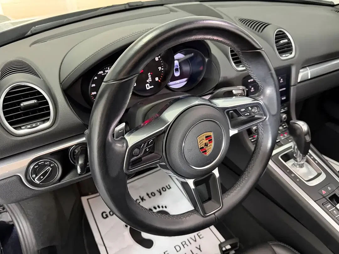 Porsche Boxster - Thumbnail 15