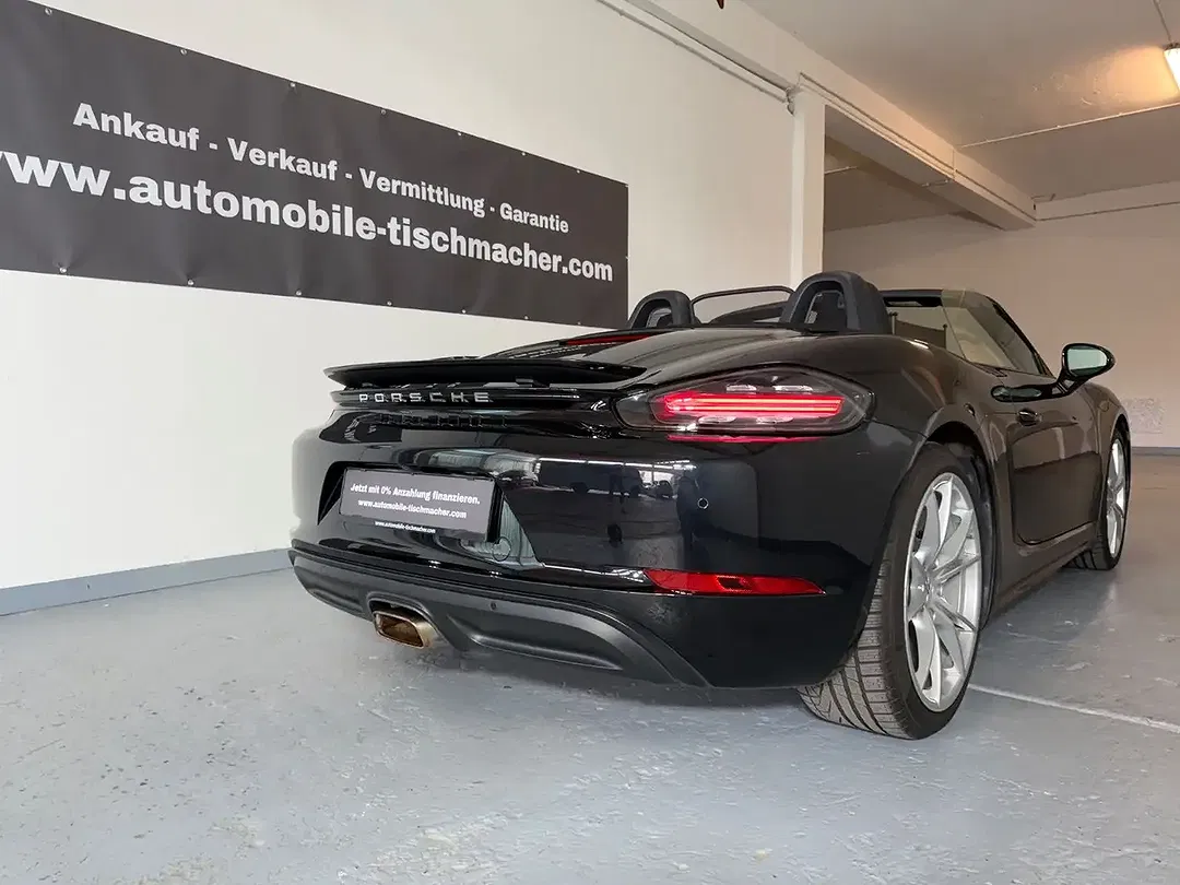 Porsche Boxster - Thumbnail 2