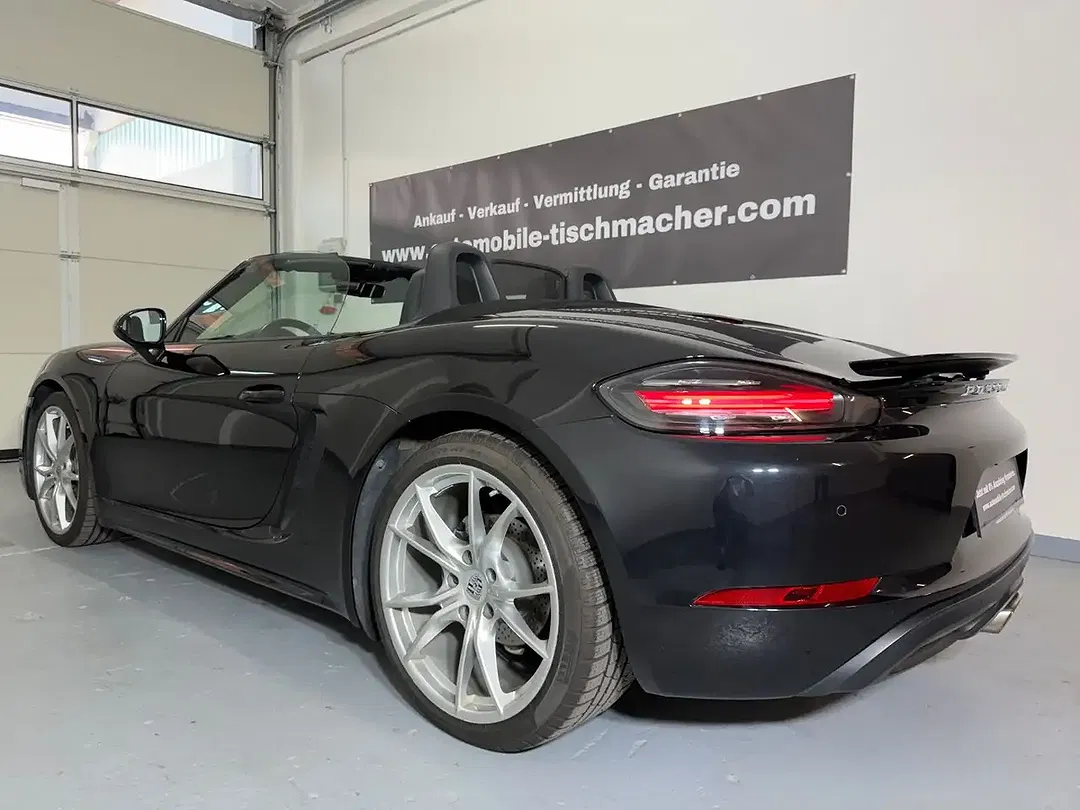 Porsche Boxster - Thumbnail 4