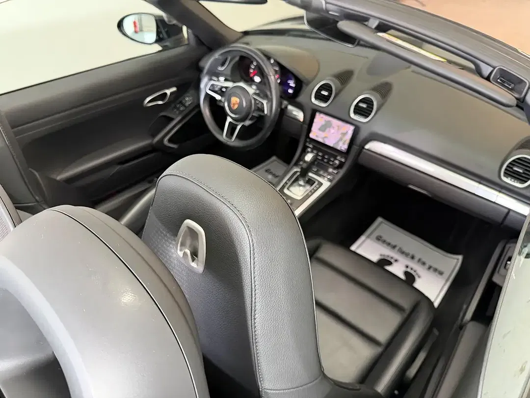 Porsche Boxster - Thumbnail 44