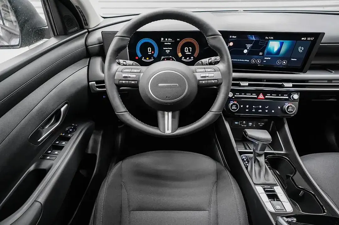 Hyundai TUCSON - Thumbnail 8