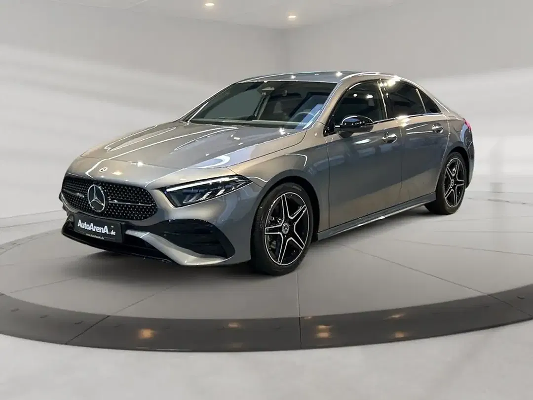 Mercedes-Benz A 200 - Thumbnail 2