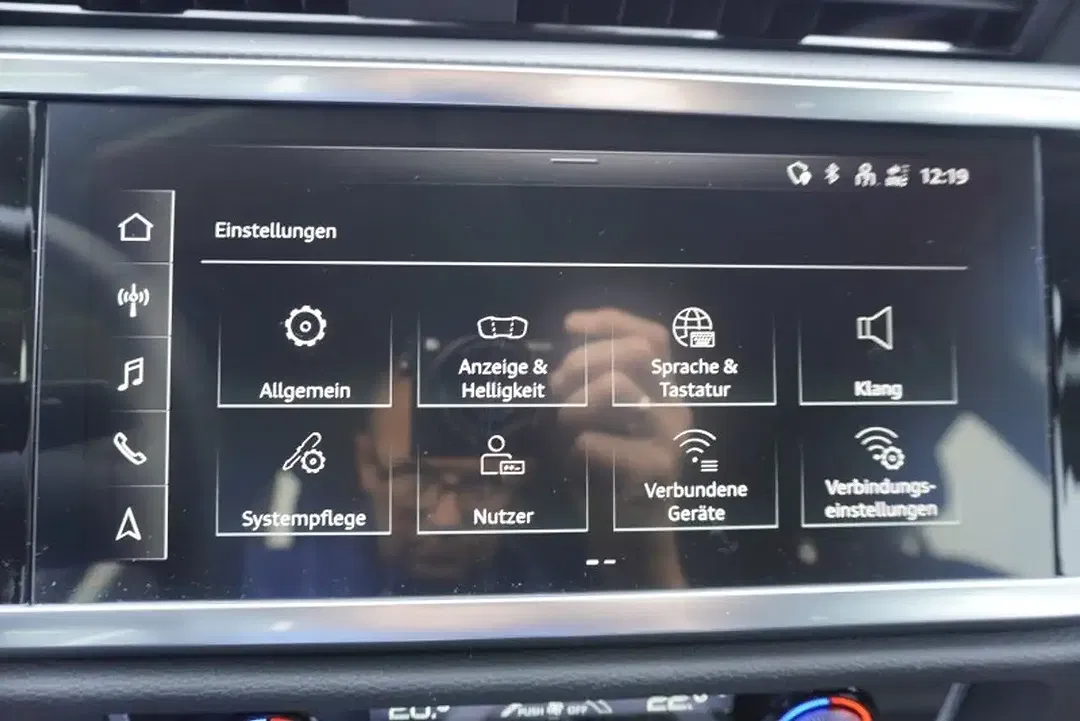 Audi Q3 - Thumbnail 44
