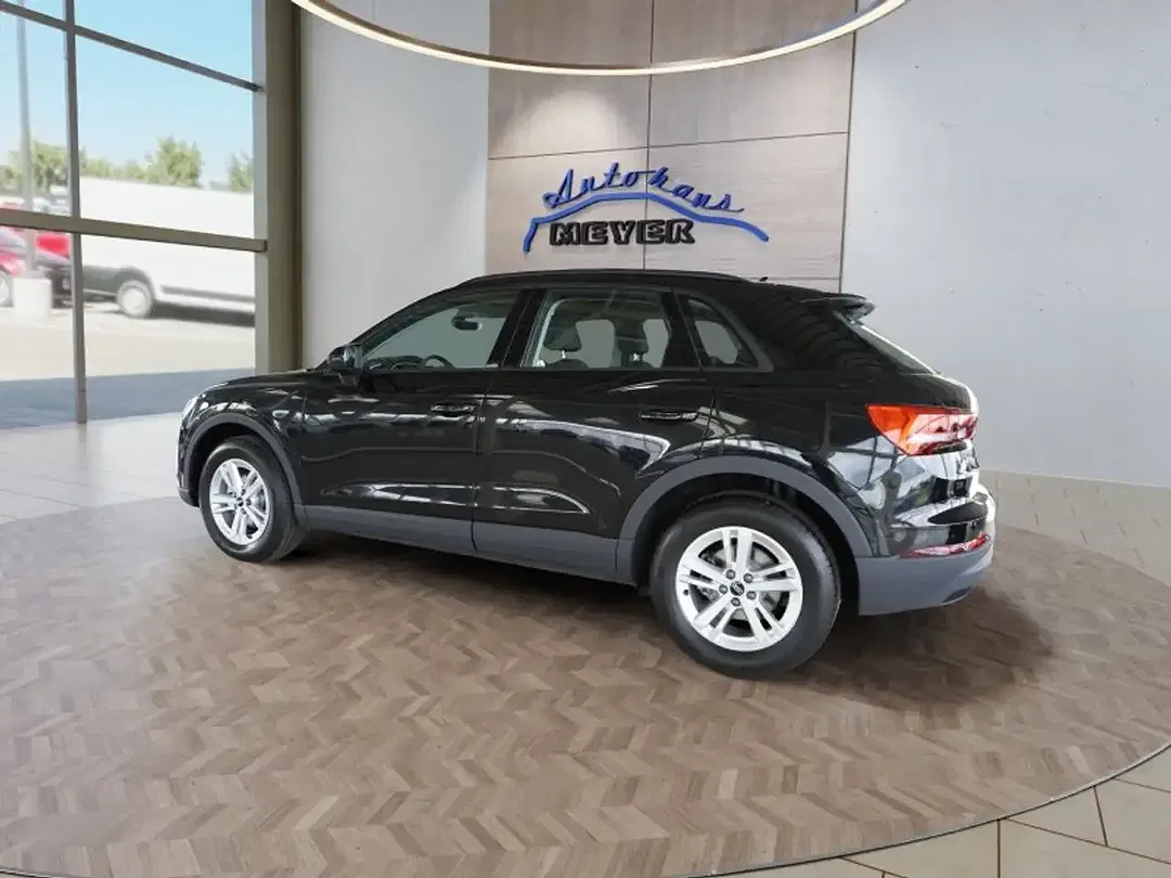 Audi Q3 - Thumbnail 7