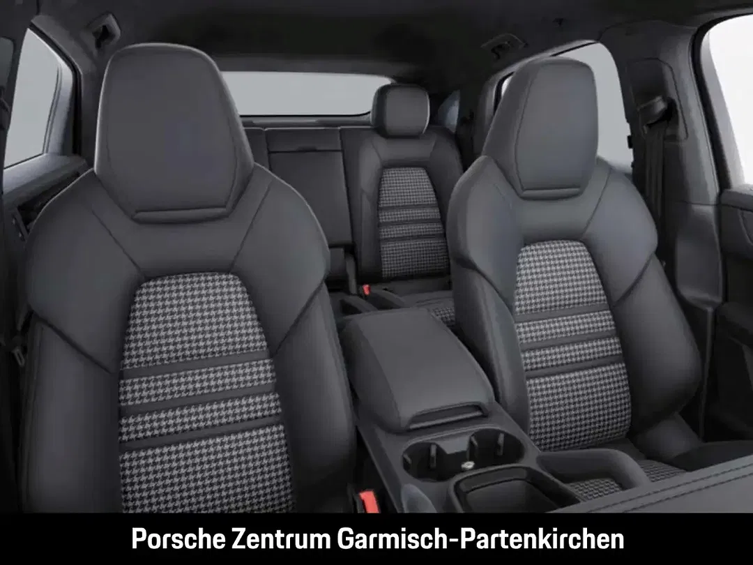 Porsche Cayenne - Thumbnail 10