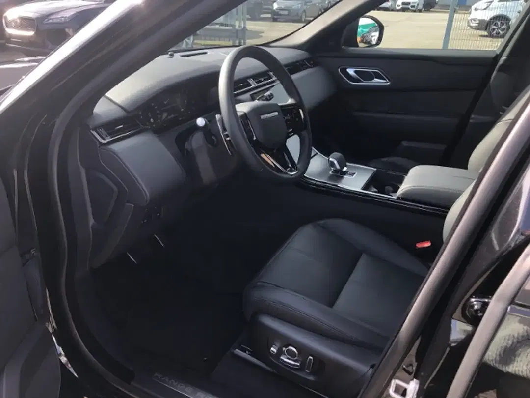 Land Rover Range Rover Velar - Thumbnail 11
