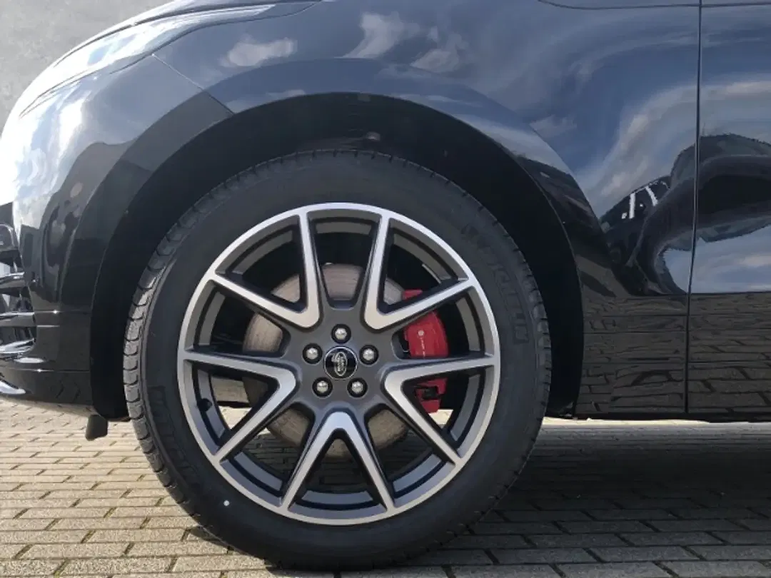Land Rover Range Rover Velar - Thumbnail 9