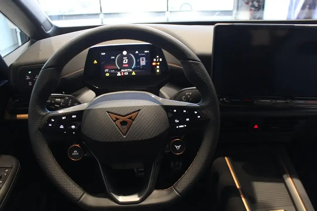CUPRA Born - Thumbnail 6