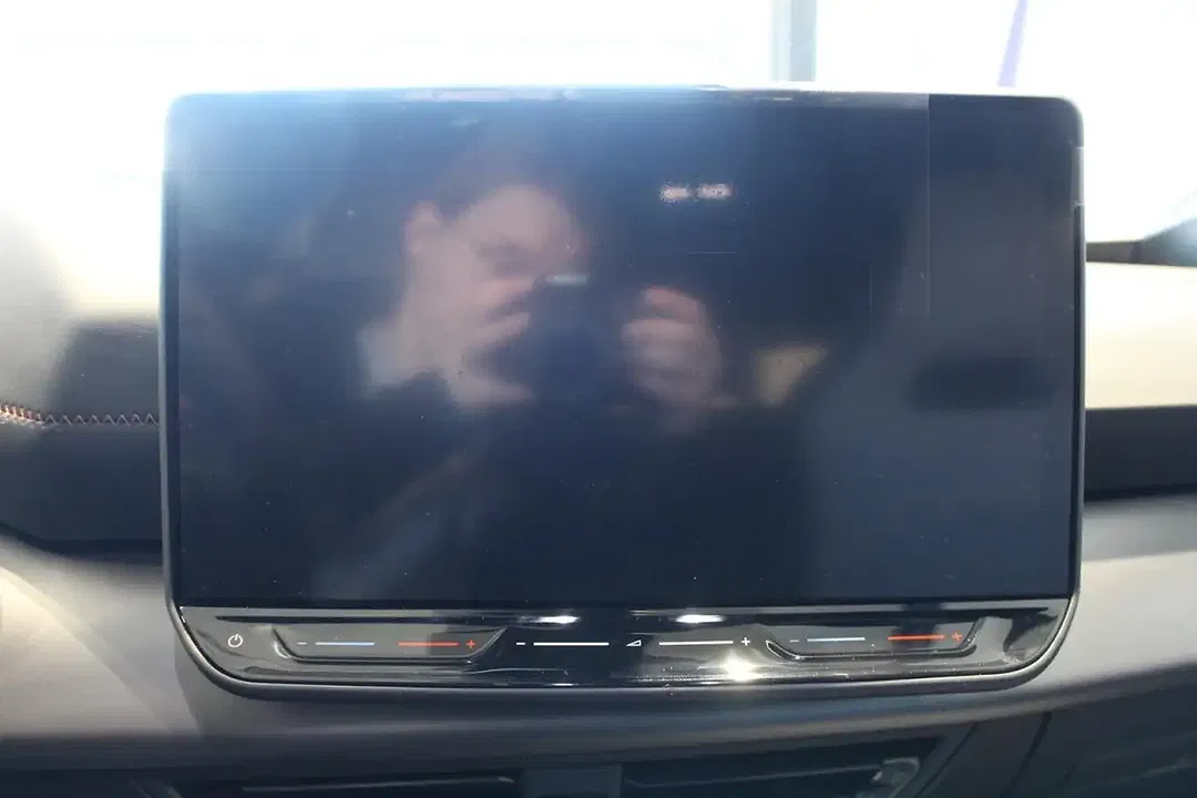 CUPRA Born - Thumbnail 9