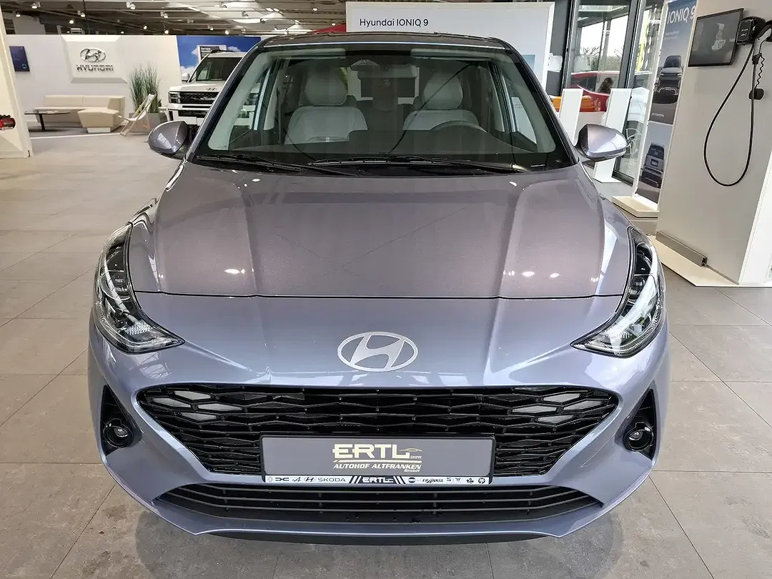 Hyundai i10 - Thumbnail 2