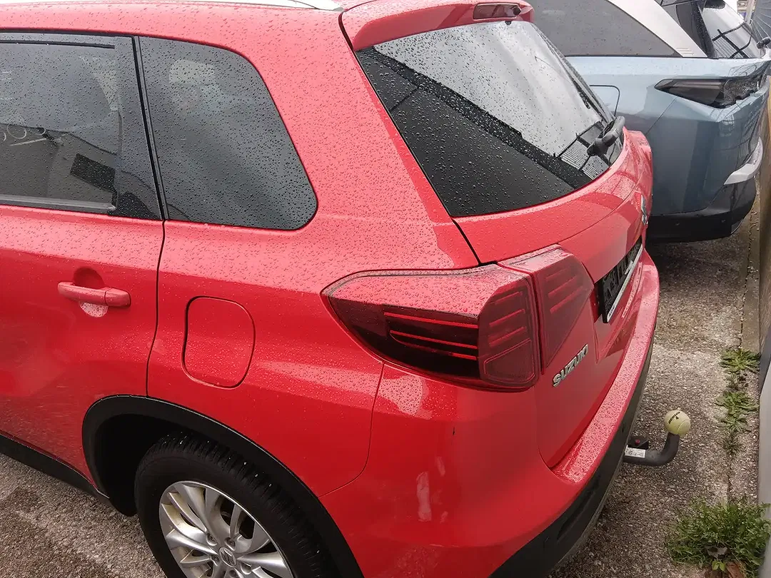 Suzuki Vitara - Thumbnail 3