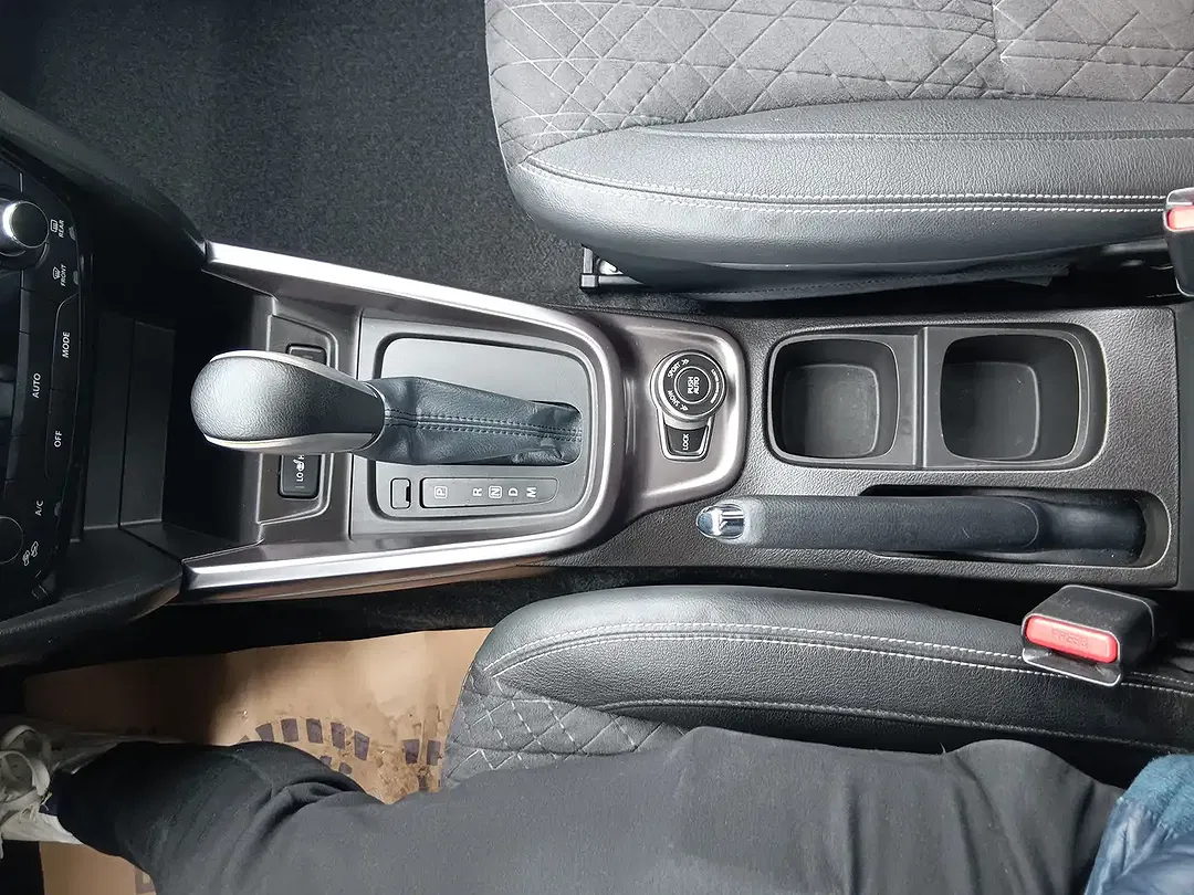 Suzuki Vitara - Thumbnail 5