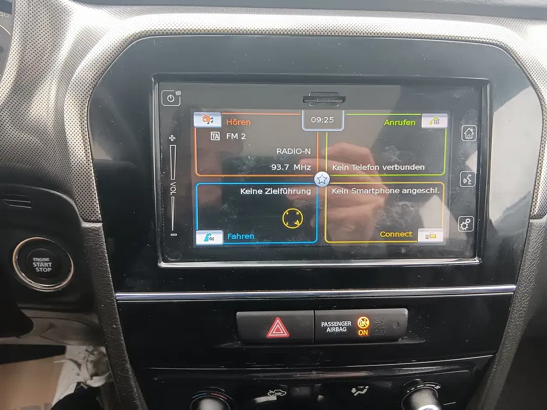 Suzuki Vitara - Thumbnail 6