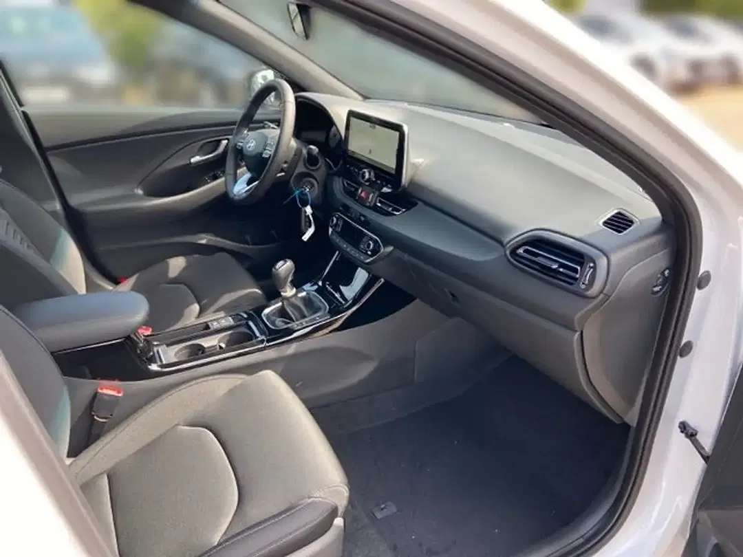 Hyundai i30 - Thumbnail 14