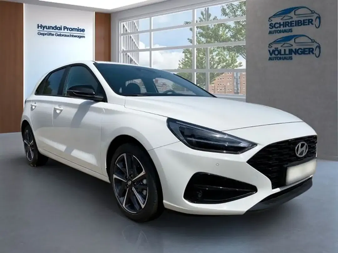 Hyundai i30 - Thumbnail 2