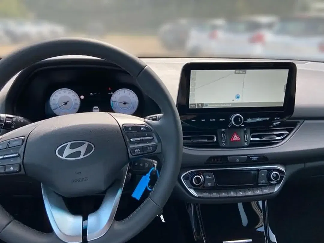 Hyundai i30 - Thumbnail 9