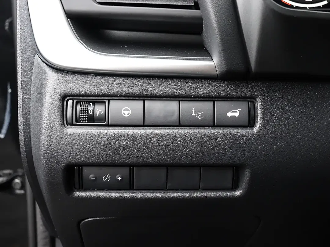 Nissan Qashqai - Thumbnail 9
