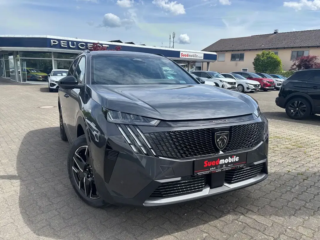 Peugeot 5008 - Thumbnail 1