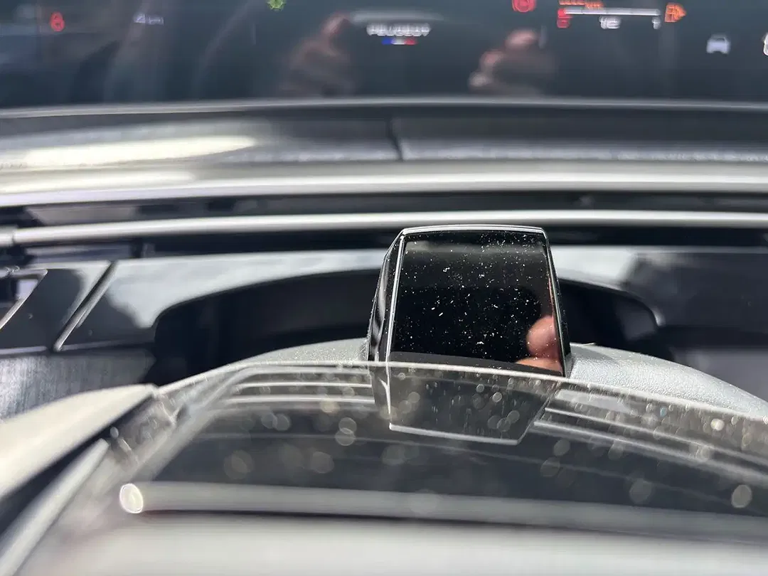 Peugeot 5008 - Thumbnail 8