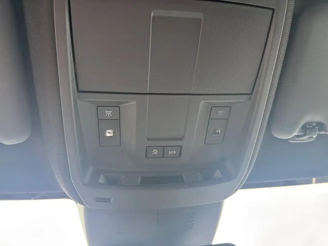 Peugeot 5008 - Thumbnail 9