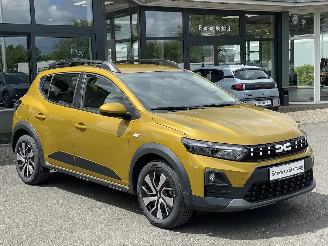 Dacia Sandero - Thumbnail 4