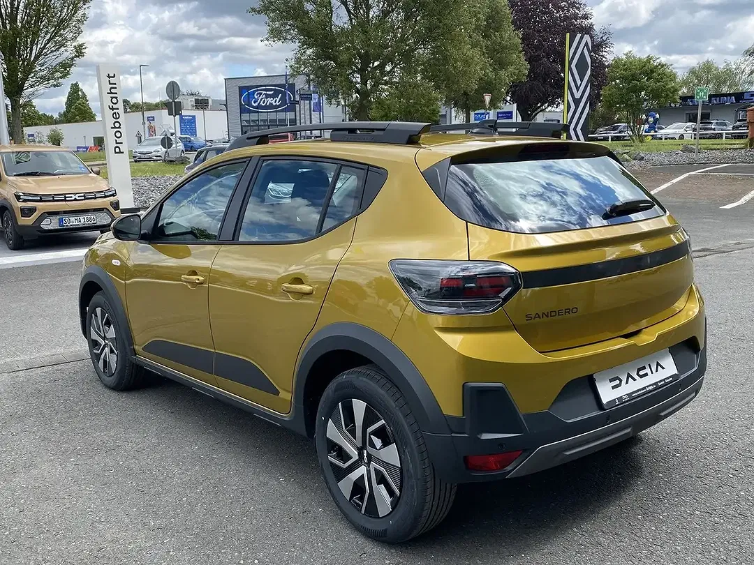 Dacia Sandero - Thumbnail 9